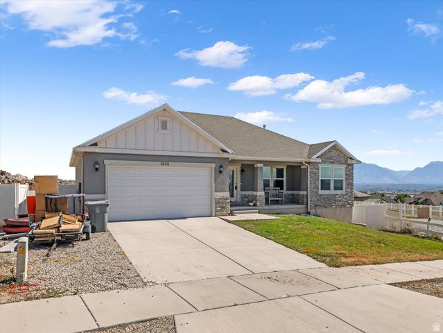 1038 W MERIDIAN DR, Saratoga Springs, UT 84045