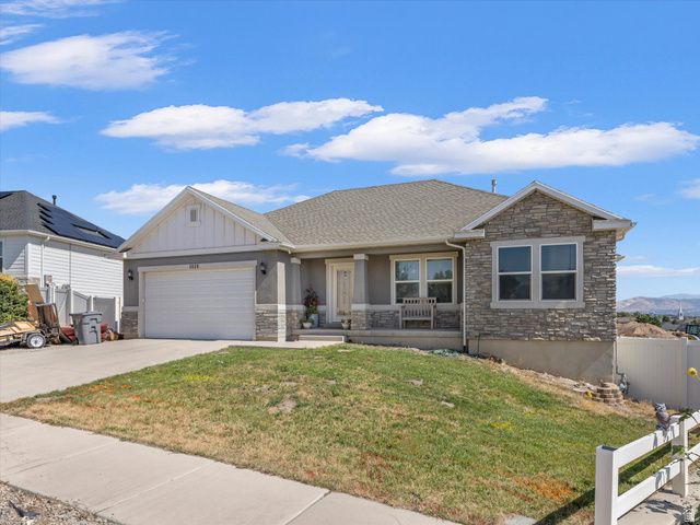 1038 W MERIDIAN DR, Saratoga Springs, UT 84045