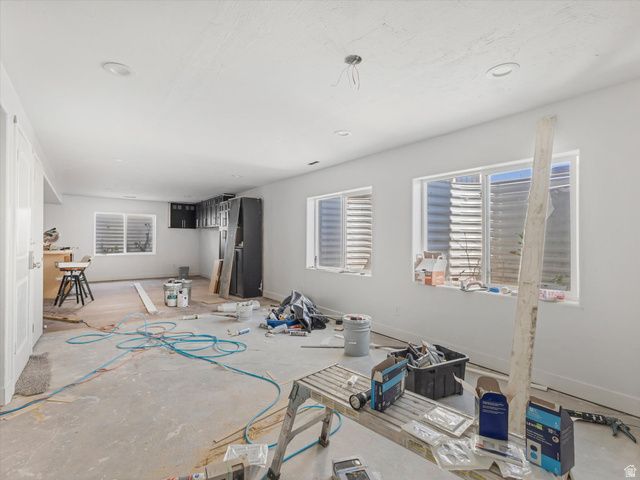 1038 W MERIDIAN DR, Saratoga Springs, UT 84045