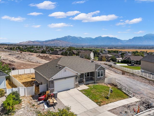 1038 W MERIDIAN DR, Saratoga Springs, UT 84045