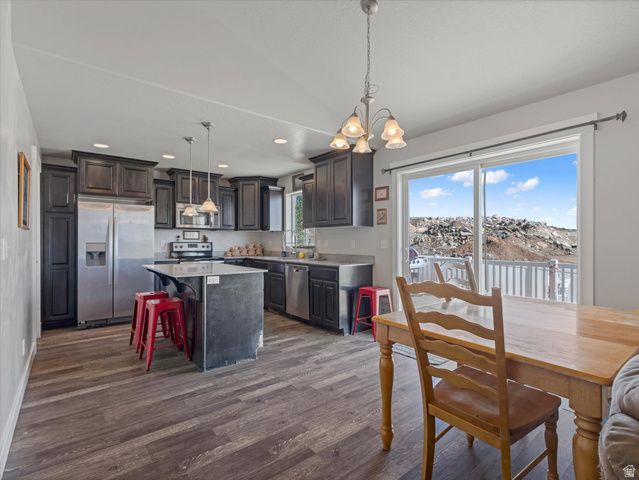 1038 W MERIDIAN DR, Saratoga Springs, UT 84045