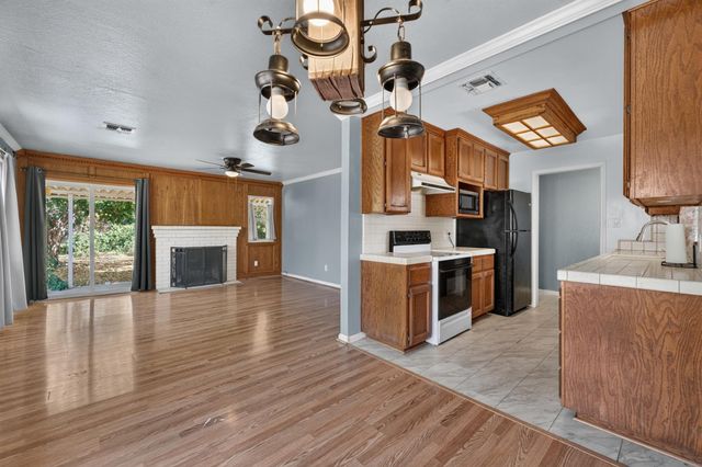 7009 Lincoln Oaks Dr, Fair Oaks, CA 95628
