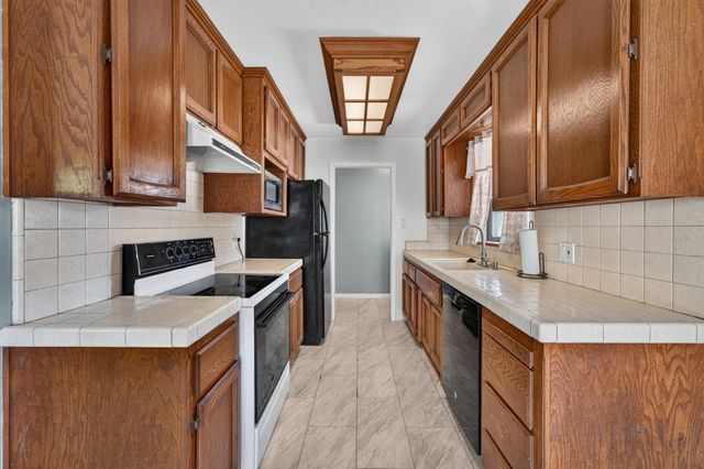 7009 Lincoln Oaks Dr, Fair Oaks, CA 95628