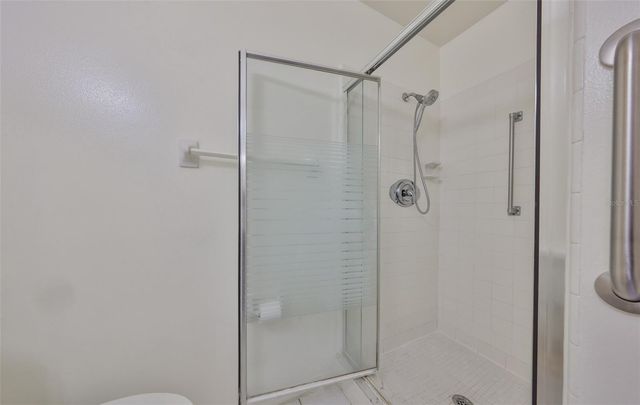 431 GLOUCESTER BOULEVARD, Sun City Center, FL 33573