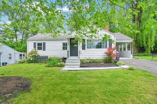 179 Knollwood St, Springfield, MA 01104