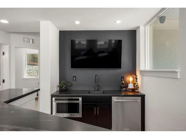 4911 Pearl Lake Way, Colorado Springs, CO 80924