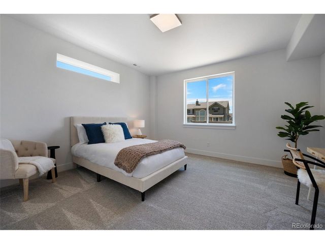 4911 Pearl Lake Way, Colorado Springs, CO 80924