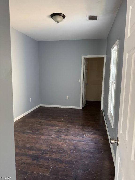 542 S 18Th St, Newark City, NJ 07103 — photo 2