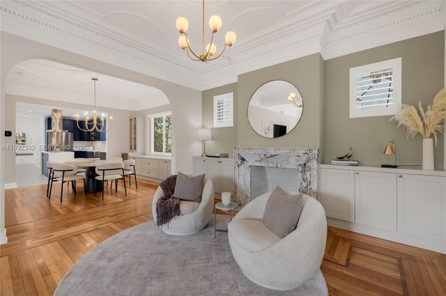 320 NE 88th St, El Portal, FL 33138