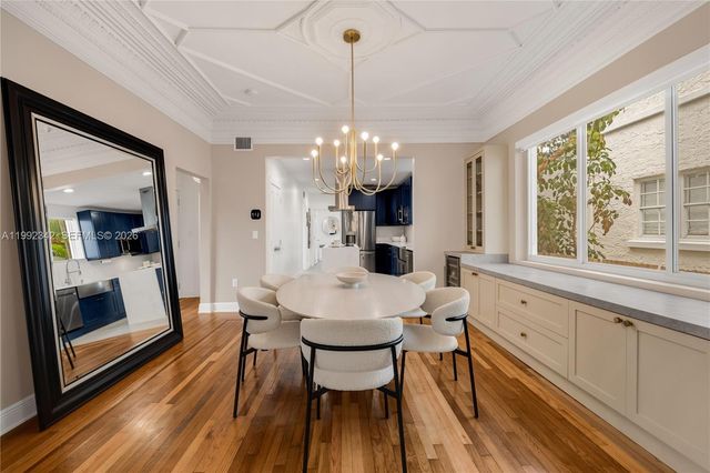 320 NE 88th St, El Portal, FL 33138