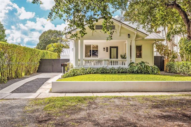 320 NE 88th St, El Portal, FL 33138