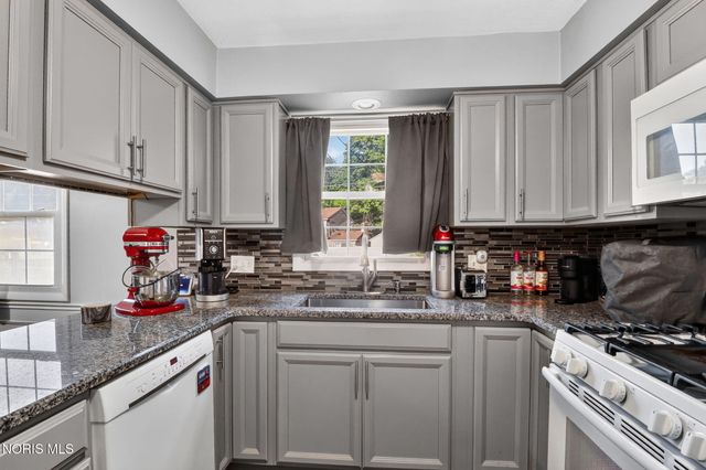 4837 Whiteford Road, Toledo, OH 43623