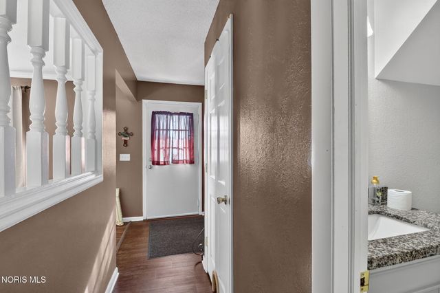 4837 Whiteford Road, Toledo, OH 43623