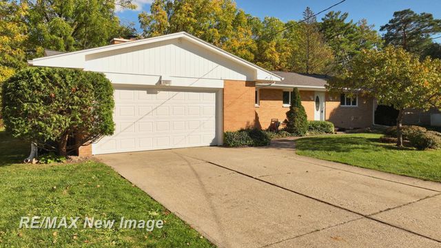 1100 Sauk Lane, Saginaw, MI 48638