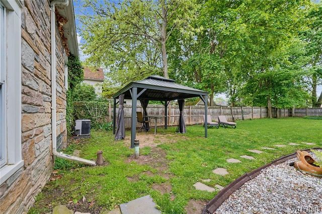 51 Highland Avenue, Hamburg, NY 14075