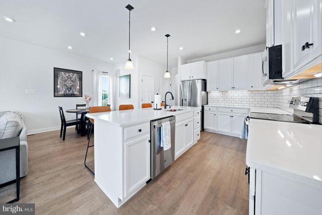 816 LLANELLI DR, Middletown, DE 19709