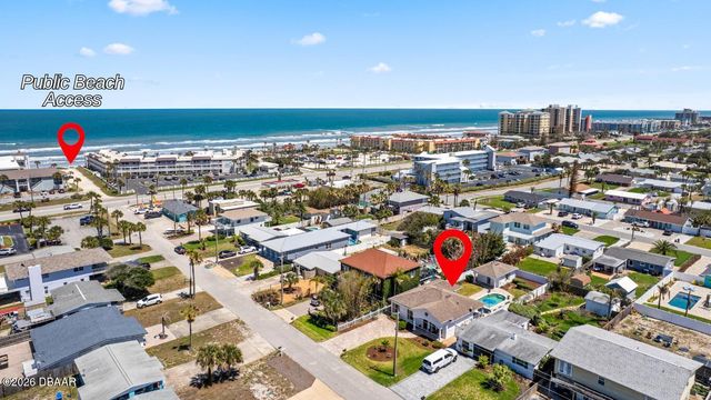 827 E 26th Avenue E, New Smyrna Beach, FL 32169