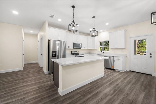 332 SE 3RD AVENUE, Melrose, FL 32666