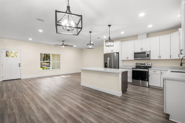 332 SE 3RD AVENUE, Melrose, FL 32666
