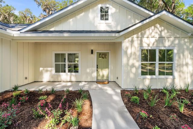 332 SE 3RD AVENUE, Melrose, FL 32666