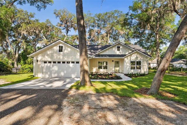332 SE 3RD AVENUE, Melrose, FL 32666