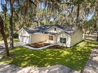 332 SE 3RD AVENUE, Melrose, FL 32666