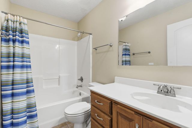 4845 S Farm Road 131, Springfield, MO 65810