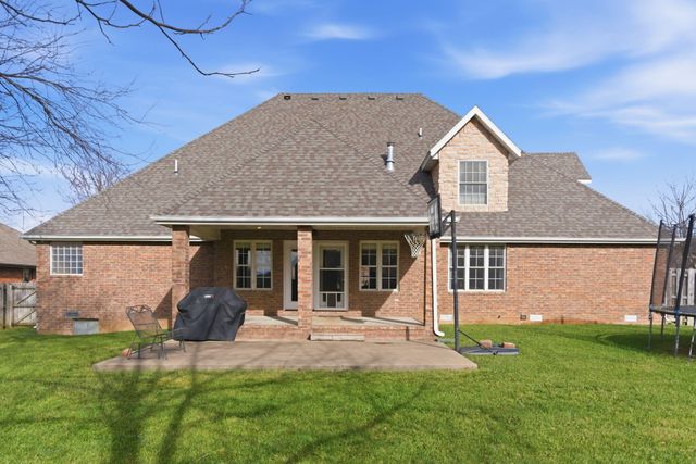 4845 S Farm Road 131, Springfield, MO 65810