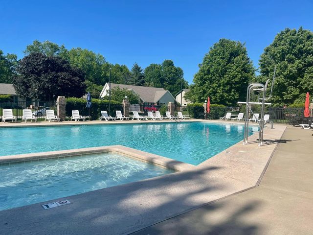 4845 S Farm Road 131, Springfield, MO 65810