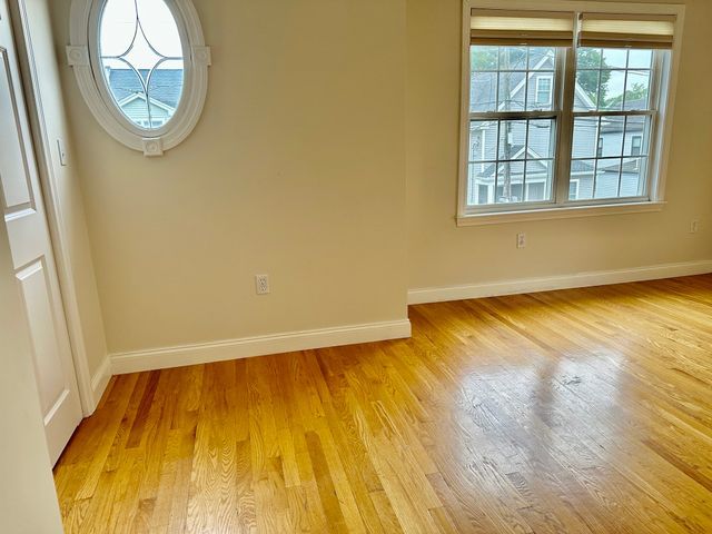17 Myrtle Street 1, Watertown, MA 02472