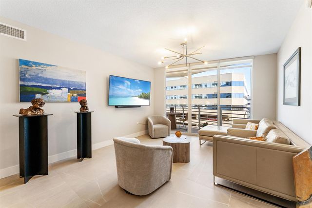 1551 N Flagler Drive 1114, West Palm Beach, FL 33401