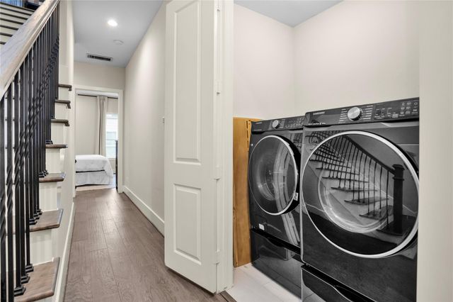 2020 Mcgowen Street 8E, Houston, TX 77004