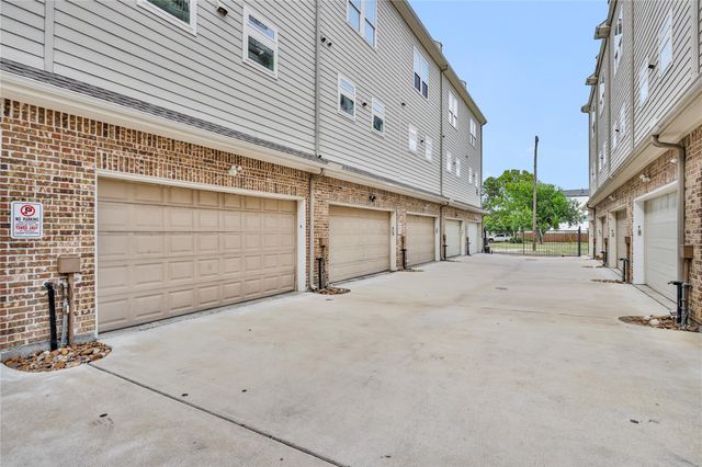 2020 Mcgowen Street 8E, Houston, TX 77004