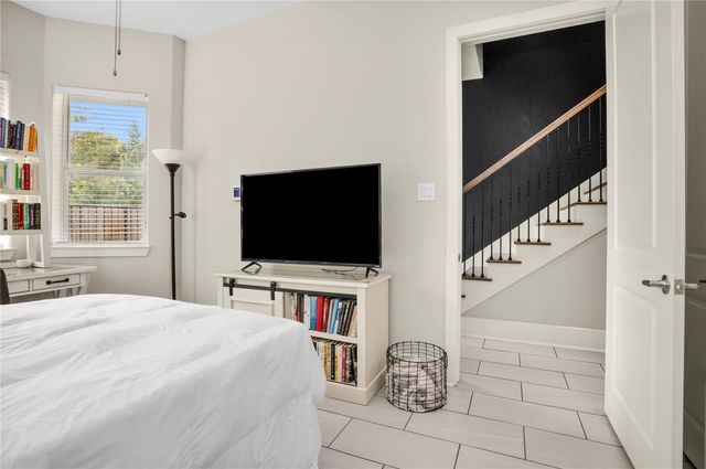 2020 Mcgowen Street 8E, Houston, TX 77004