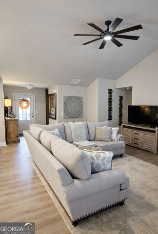 155 Joseph Lane, Hartwell, GA 30643