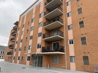 12029 Clifton Boulevard 301, Lakewood, OH 44107