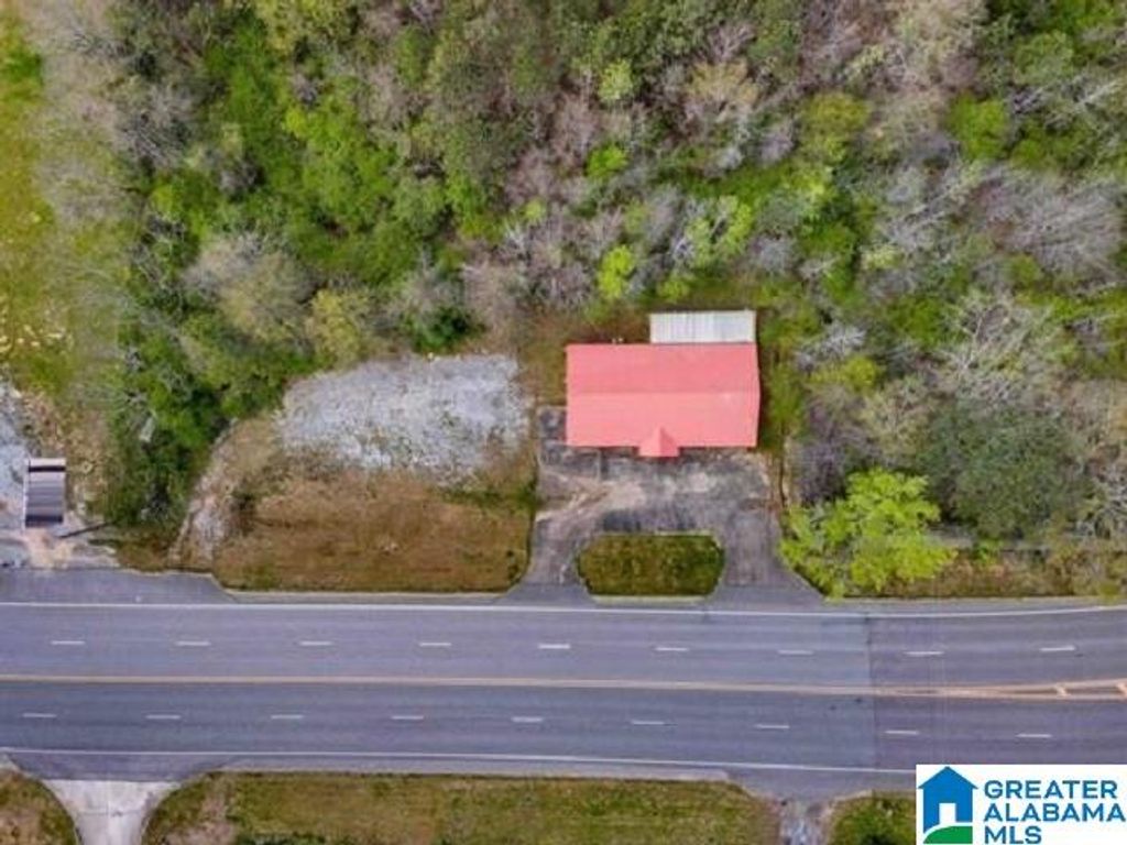 2017 LAY DAM ROAD, Clanton, AL 35046