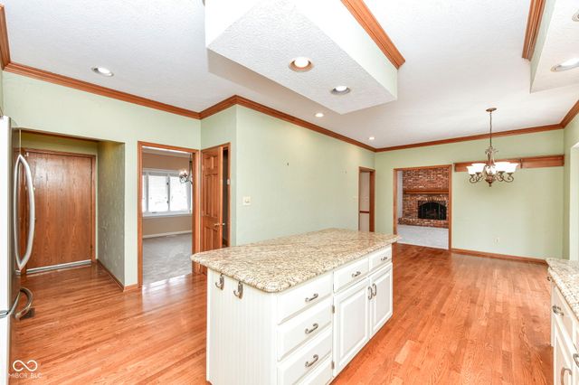 12112 Pearl Bay Ridge, Indianapolis, IN 46236