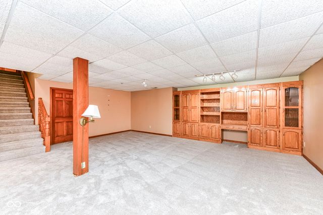 12112 Pearl Bay Ridge, Indianapolis, IN 46236