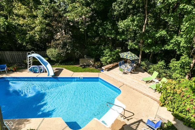 12112 Pearl Bay Ridge, Indianapolis, IN 46236