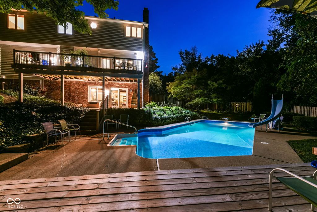 12112 Pearl Bay Ridge, Indianapolis, IN 46236