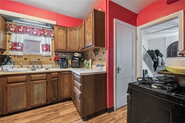 1008 WASHINGTON ST, Mckeesport, PA 15132