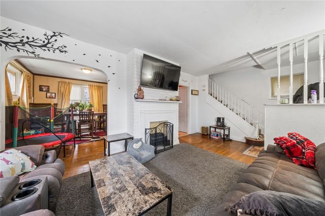 1008 WASHINGTON ST, Mckeesport, PA 15132