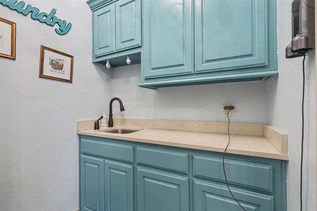 9300 NW 97th Circle, Yukon, OK 73099