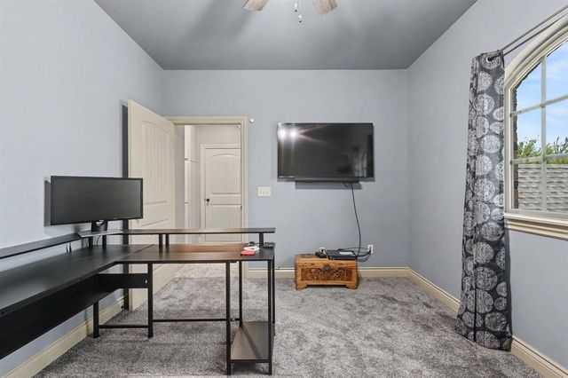 9300 NW 97th Circle, Yukon, OK 73099