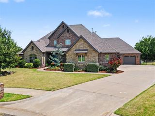 9300 NW 97th Circle, Yukon, OK 73099