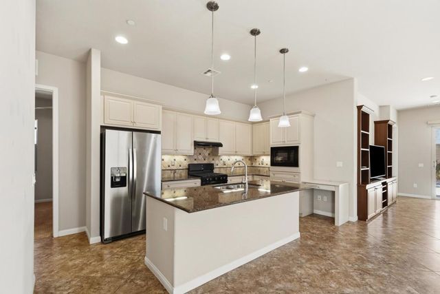 81526 Avenida Viesca, Indio, CA 92203