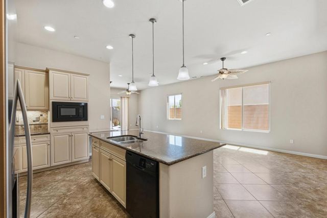 81526 Avenida Viesca, Indio, CA 92203