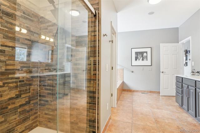 13084 Deer Ridge Way, Larkspur, CO 80118