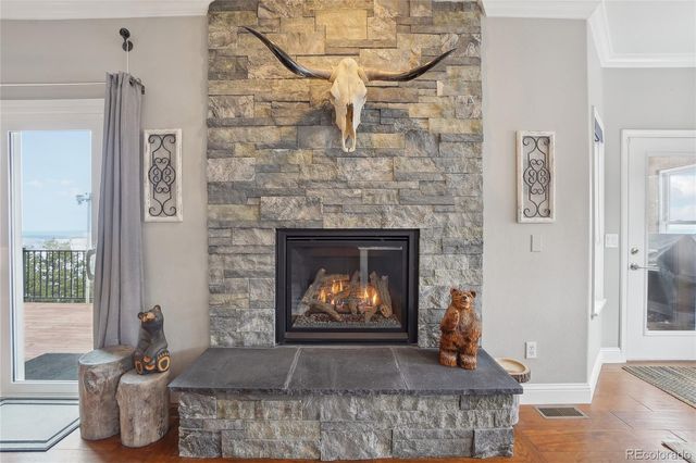 13084 Deer Ridge Way, Larkspur, CO 80118
